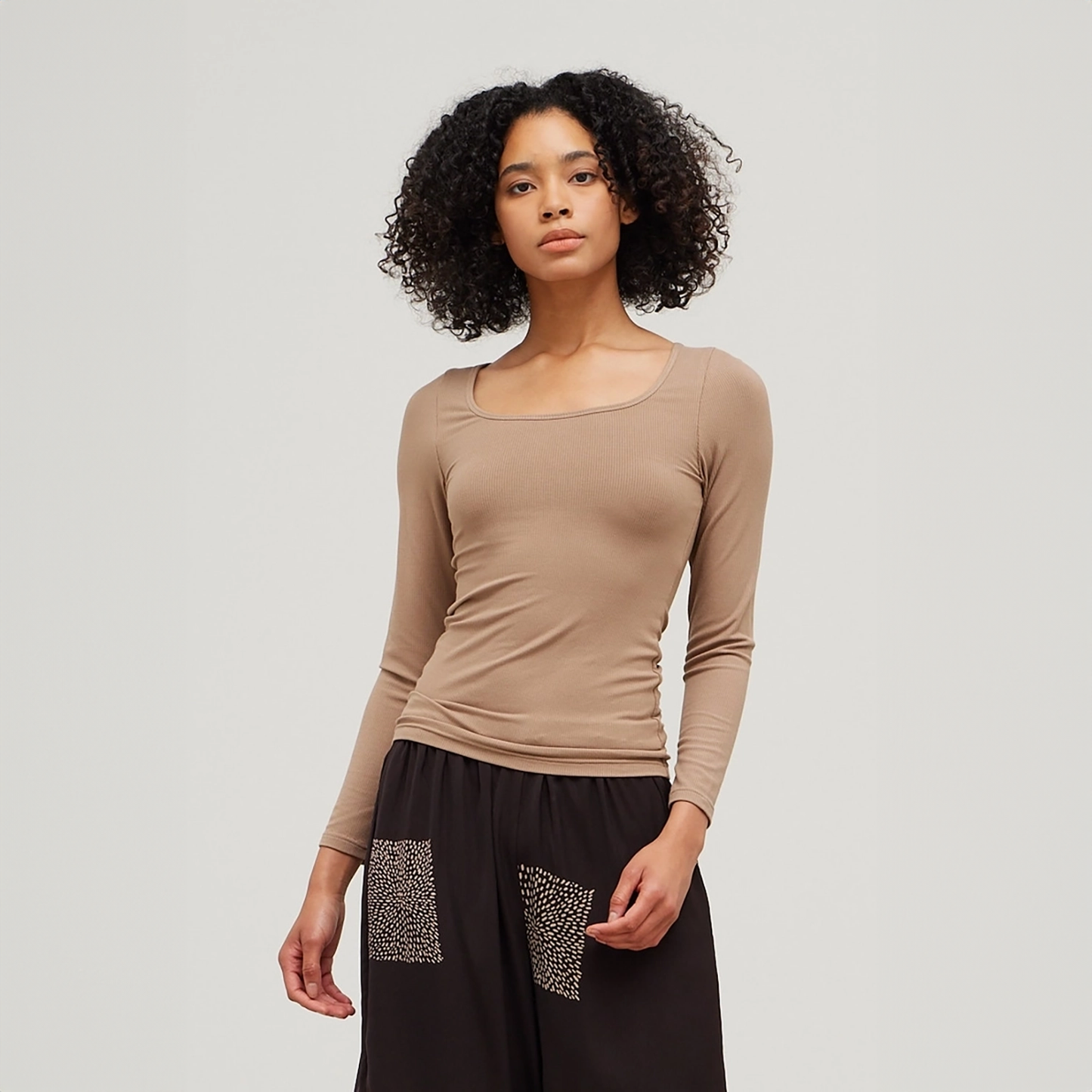 Solid Ribbed Top