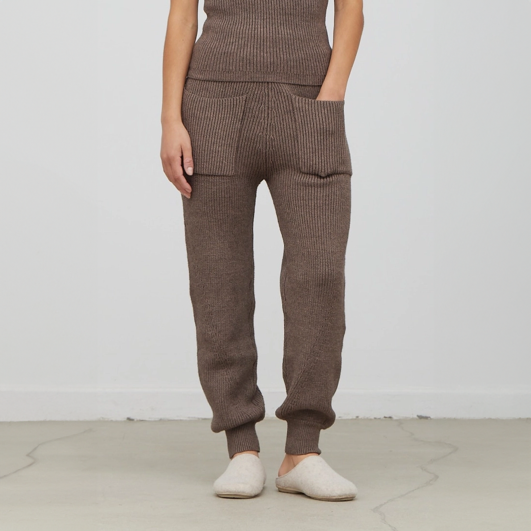 Sweater Cami + Pants Set - Dark Umber