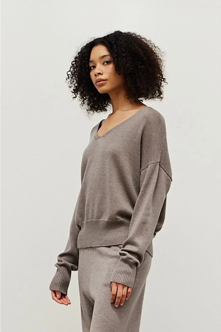 Wool Blend V-neck Sweater - Saltern