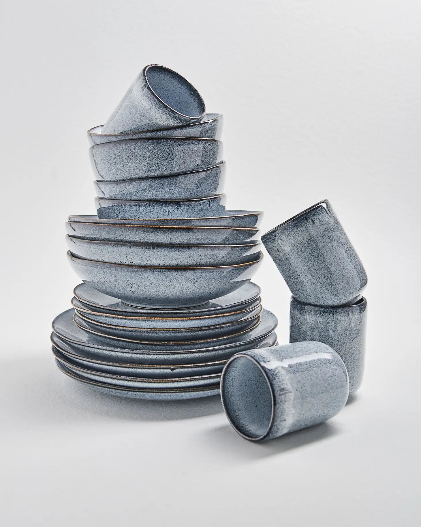 Salt and pepper sales relic dinner set